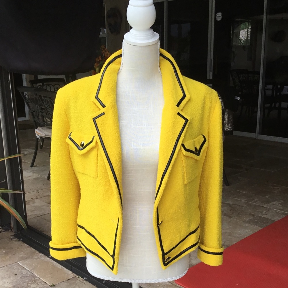 Quarter Sleeve Custom Yellow Battle Jacket
